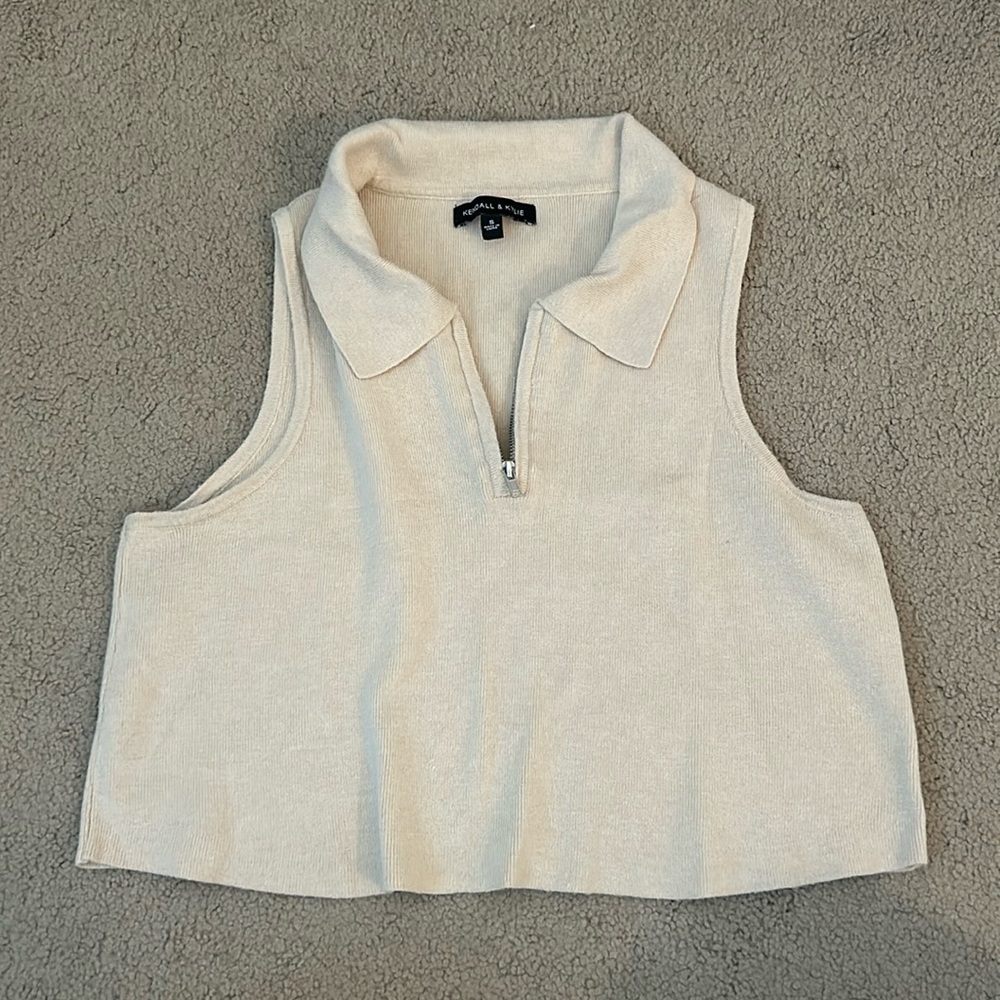 Kendall & Kylie Zipper Top